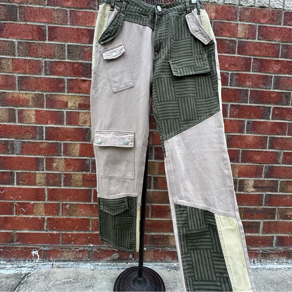 Forever 21 Patchwork Cargo Pants Green Tan Streetcore Hipster Casual Sz 31